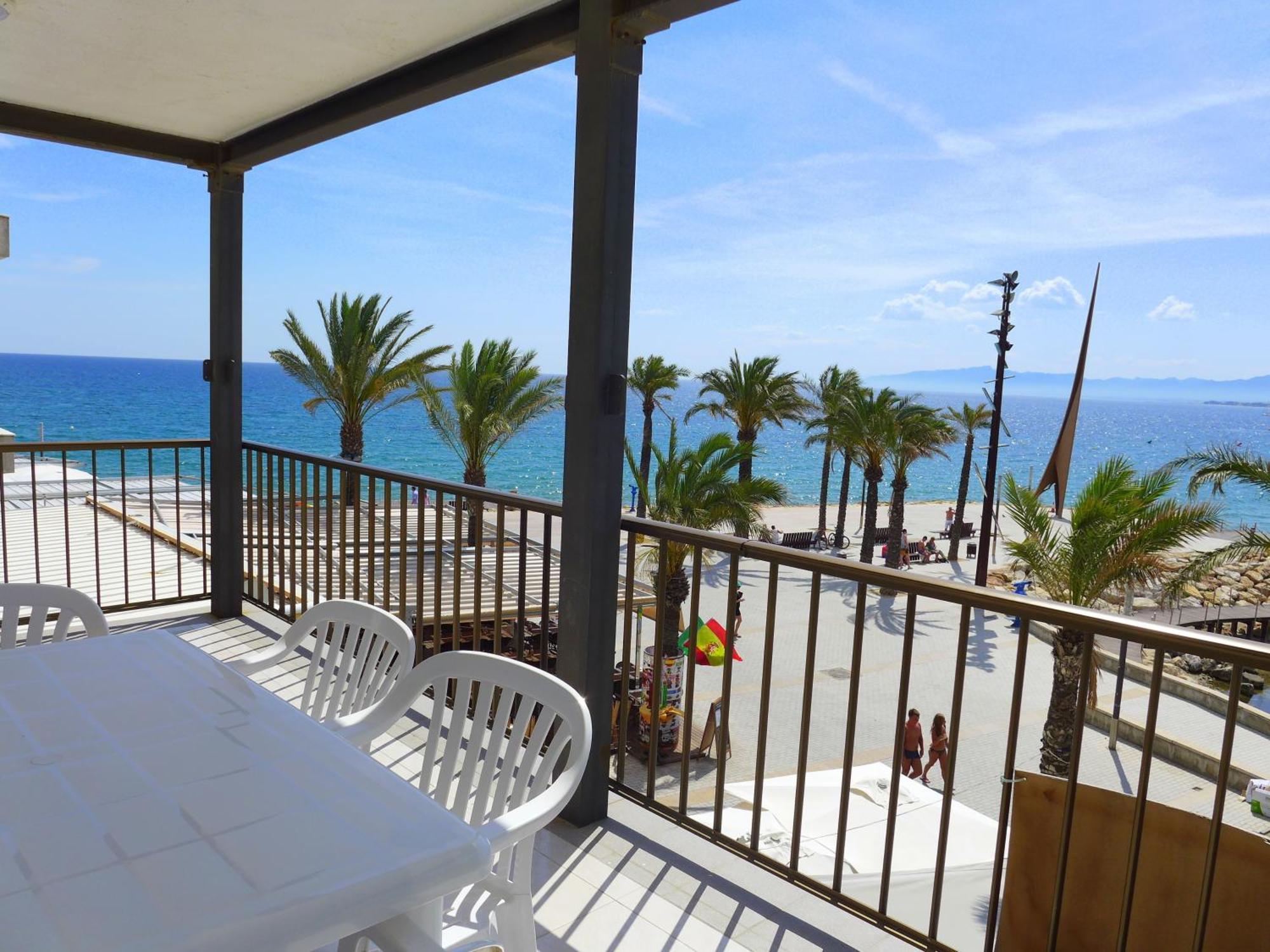 Rentalmar Family Acantilados Salou Exteriér fotografie